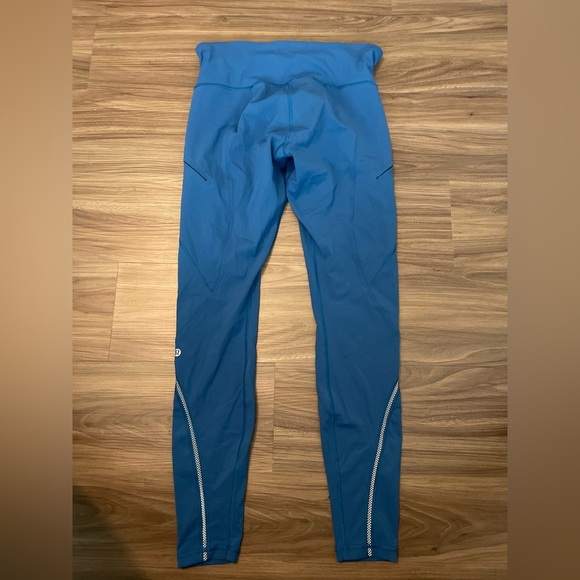 Lululemon Cadence Crusher Tight Dark Royal size 8 - Picture 1 of 13